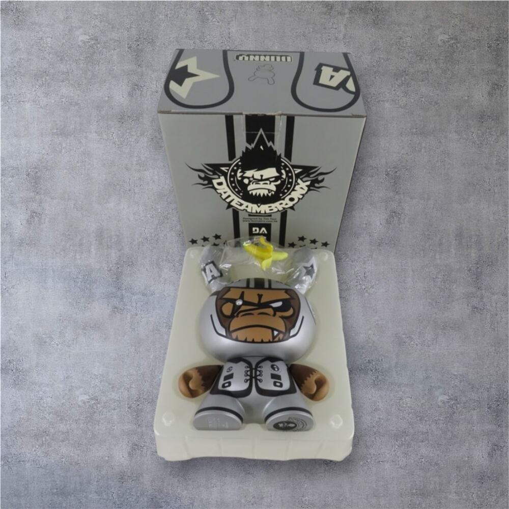 Kidrobot 8" Dunny Tim Tsui Da Space Warrior Silver Vinyl Figure Da Team Bronx